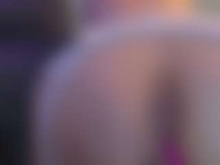 CristalFoxy's Live Sex Cam Show