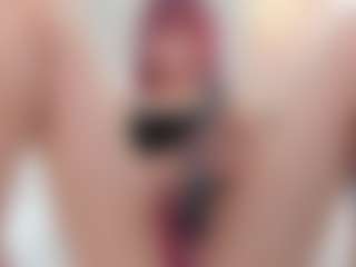 Live cam show with CristalFoxy - Small Tits on Camsoda