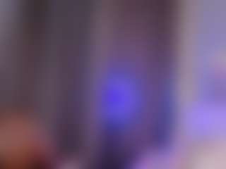 LeotaDohnal's Live Sex Cam Show