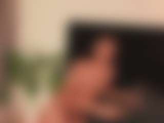 Milfandrea3's Live Sex Cam Show