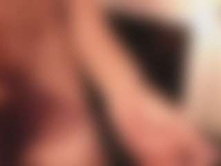 Milfandrea3's Live Sex Cam Show