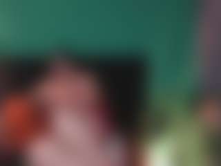 Live cam show with Milfandrea3 - Public Mature on sexylive.show
