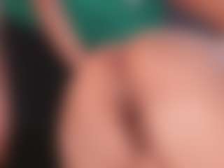 Live cam show with Milfandrea3 - Swingers on sexylive.show