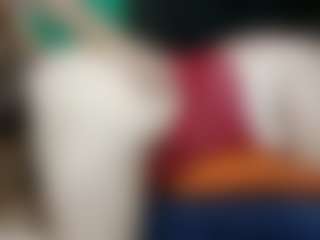 Milfandrea3's Live Sex Cam Show