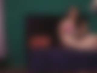 Milfandrea3's Live Sex Cam Show