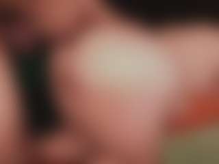 Live cam show with Milfandrea3 - Body Builder on camwithhim.com