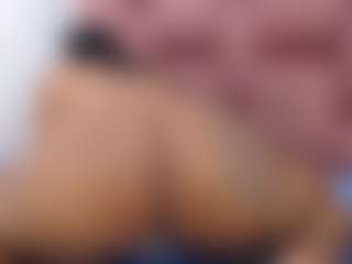 Live cam show with Ariana-pearl - Ball Sucking on Sex Cam Show