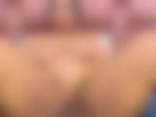 Live cam show with Ariana-pearl - Cowgirl on Hubzter Live