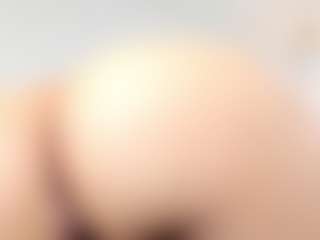 Live cam show with Azamy - Cumslut on TeamSkeetLive