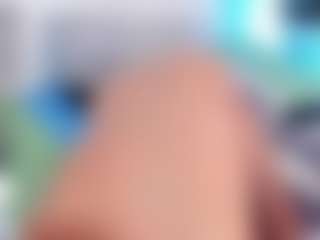 Live cam show with BryXonStorm - Brown Eyes on live18s.com