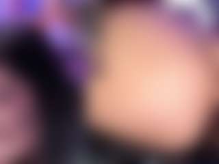 Live cam show with CataleyaGlow - Full Nudity on CamwithHer