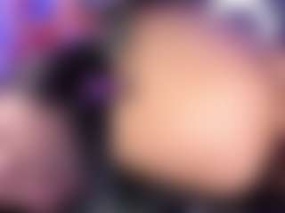 CataleyaGlow's Live Sex Cam Show