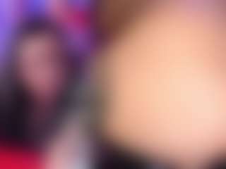 CataleyaGlow's Live Sex Cam Show