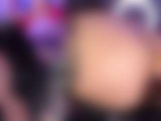 Live cam show with CataleyaGlow - Twerk on Dolls Live