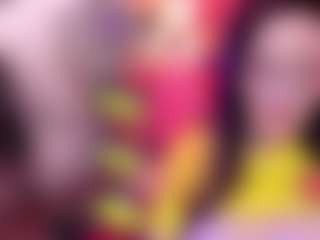 Live cam show with CataleyaGlow - Fingers on Camiplay Live