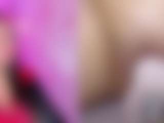 CataleyaGlow's Live Sex Cam Show
