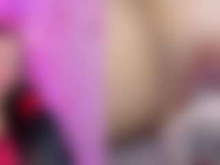 CataleyaGlow's Live Sex Cam Show