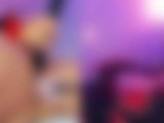Live cam show with CataleyaGlow - Oil on luckytryst.com