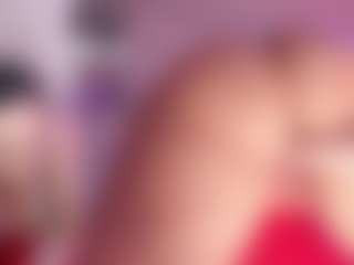 CataleyaGlow's Live Sex Cam Show