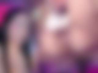 CataleyaGlow's Live Sex Cam Show