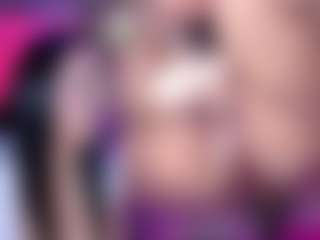 CataleyaGlow's Live Sex Cam Show