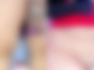 CataleyaGlow's Live Sex Cam Show