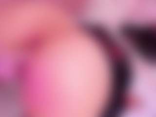 CataleyaGlow's Live Sex Cam Show