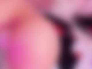 CataleyaGlow's Live Sex Cam Show