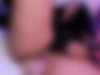CataleyaGlow's Live Sex Cam Show