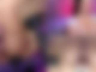 CataleyaGlow's Live Sex Cam Show