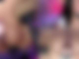 CataleyaGlow's Live Sex Cam Show