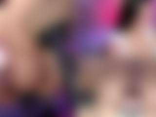 CataleyaGlow's Live Sex Cam Show