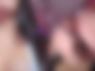 CataleyaGlow's Live Sex Cam Show