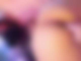 CataleyaGlow's Live Sex Cam Show