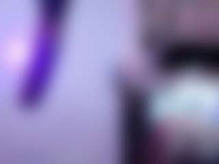 CataleyaGlow's Live Sex Cam Show