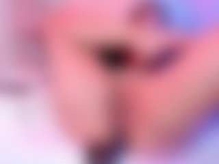 CataleyaGlow's Live Sex Cam Show