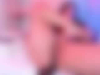 CataleyaGlow's Live Sex Cam Show