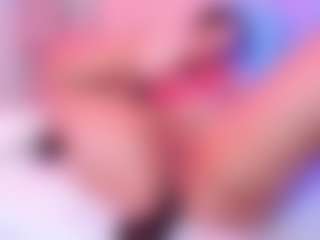 CataleyaGlow's Live Sex Cam Show