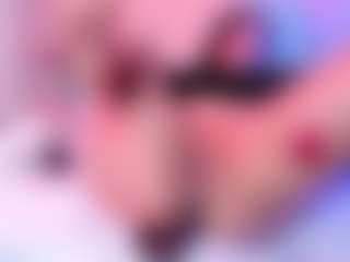 CataleyaGlow's Live Sex Cam Show