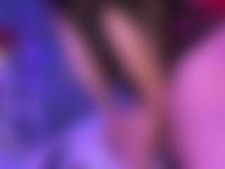 CataleyaGlow's Live Sex Cam Show