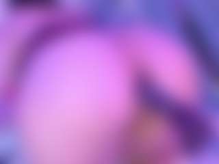 CataleyaGlow's Live Sex Cam Show