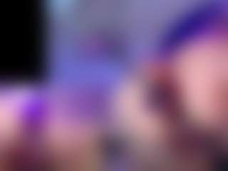 CataleyaGlow's Live Sex Cam Show