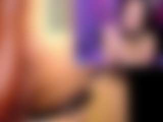 CataleyaGlow's Live Sex Cam Show