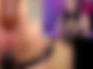 CataleyaGlow's Live Sex Cam Show