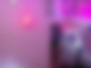 CataleyaGlow's Live Sex Cam Show