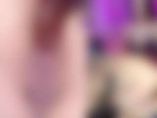 CataleyaGlow's Live Sex Cam Show