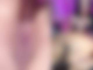 Live cam show with CataleyaGlow - Shaved Pussy on Camsoda