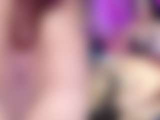 CataleyaGlow's Live Sex Cam Show