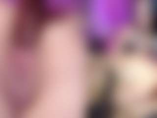 CataleyaGlow's Live Sex Cam Show