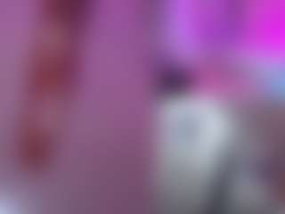 CataleyaGlow's Live Sex Cam Show